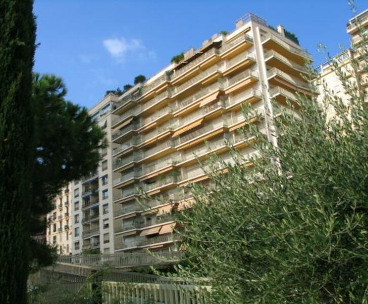 ECCEZIONALE APPARTAMENTO DI 3 LOCALI COMPLETAMENTE RISTRUTTURATO - HERSILIA