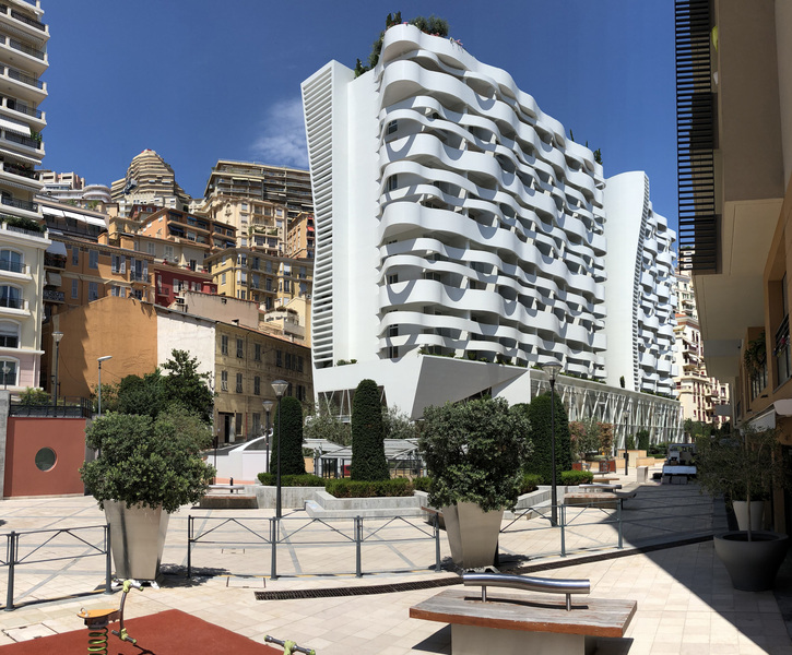 RARE ! MAGNIFIQUE 2 PIECES EN DUPLEX AU COEUR DE LA CONDAMINE