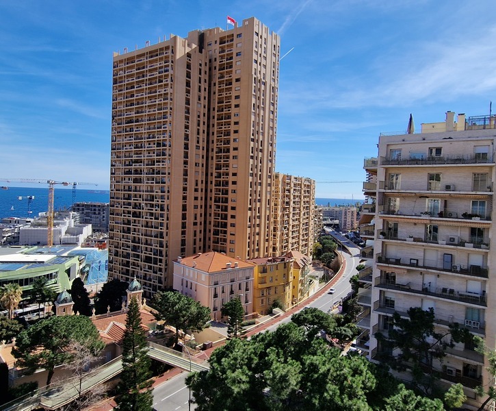 4 PIECES A LA VENTE - QUARTIER DE MONTE CARLO
