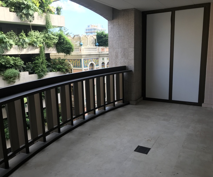 OFFICE - MONTE CARLO PALACE