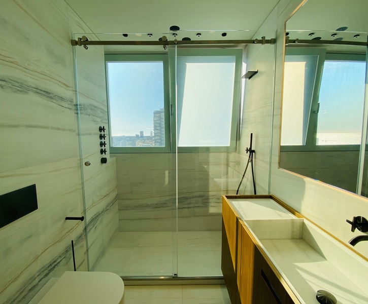 CHÂTEAU PÉRIGORD - VUE PANORAMIQUE EXCEPTIONNELLE