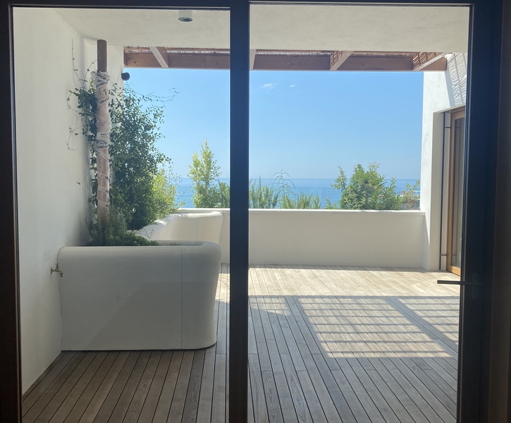 MAGNIFIQUE 3 PIÈCES  - JARDIN EXOTIQUE