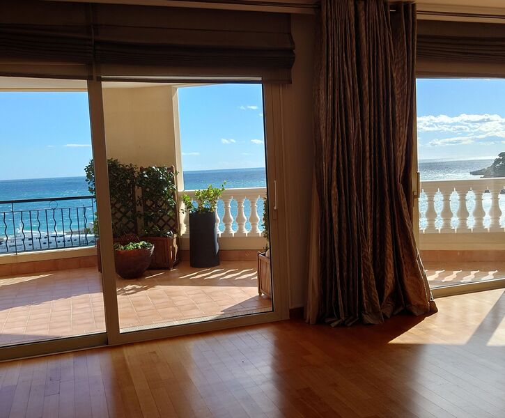 Un Luxe suspendu entre Ciel et Mer - L’exception Monégasque dans toute sa splendeur