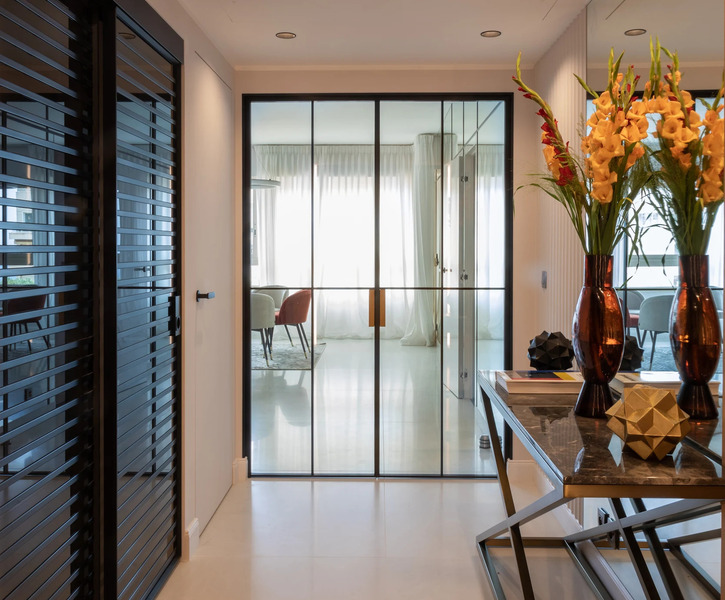 5 ROOM APARTMENT RENTAL BOULEVARD D'ITALIE - ROC AZUR