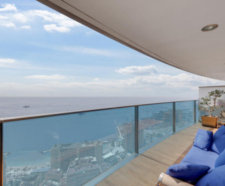 SUPERB 5P WITH PANORAMIC VIEW - GREAT LUXURY