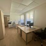 GOLDEN SQUARE : OFFICE WITH BEAUTIFUL SERVICES ! - 2