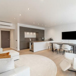 SUPERBE 4P RENOVE EN ETAGE ELEVE