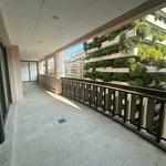 SOUS OFFRE - SPACIEUX BUREAU DISPONIBLE A LA LOCATION - MONTE CARLO PALACE - 7